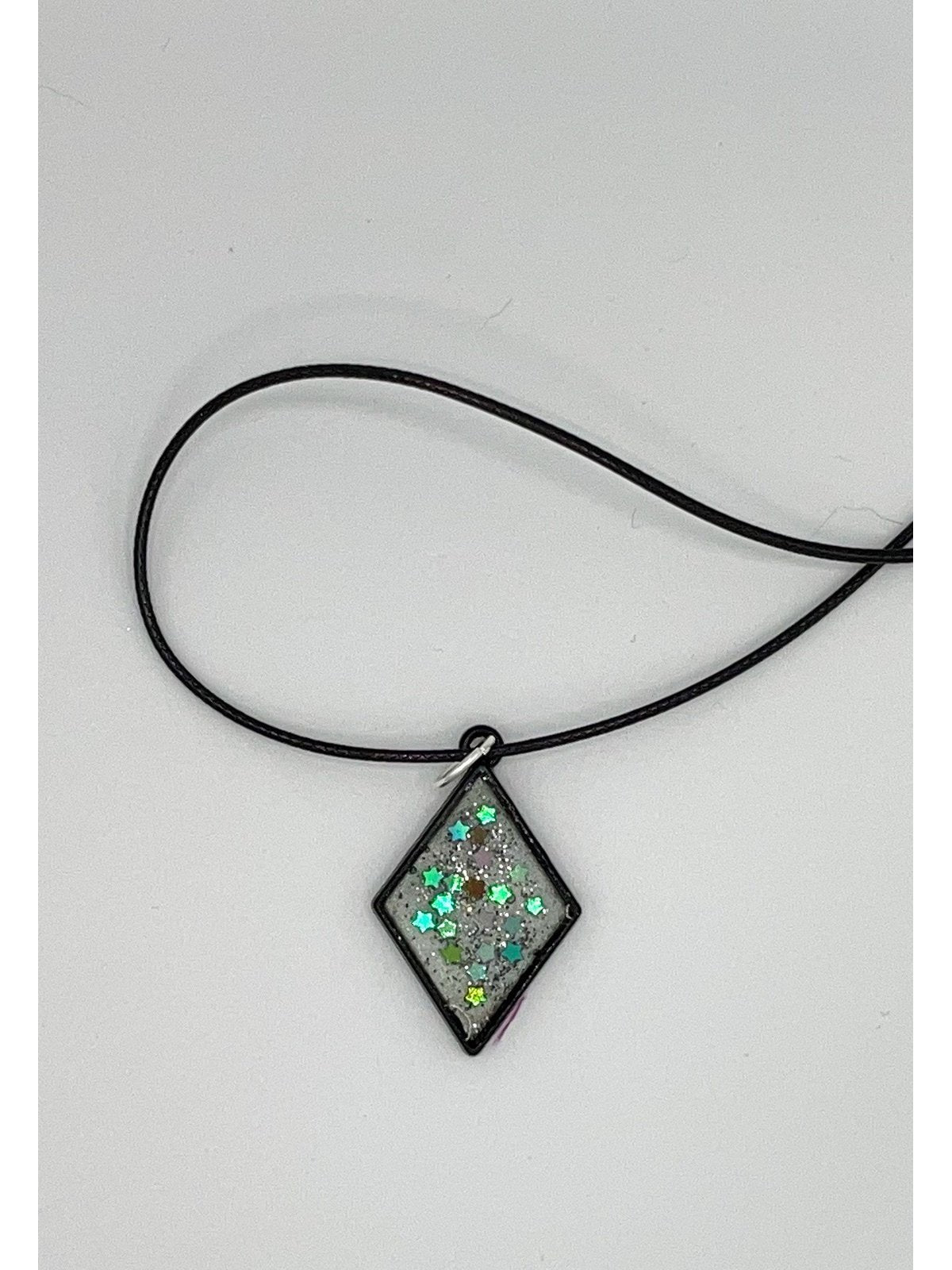 Open-Bezel Pendant - Stars