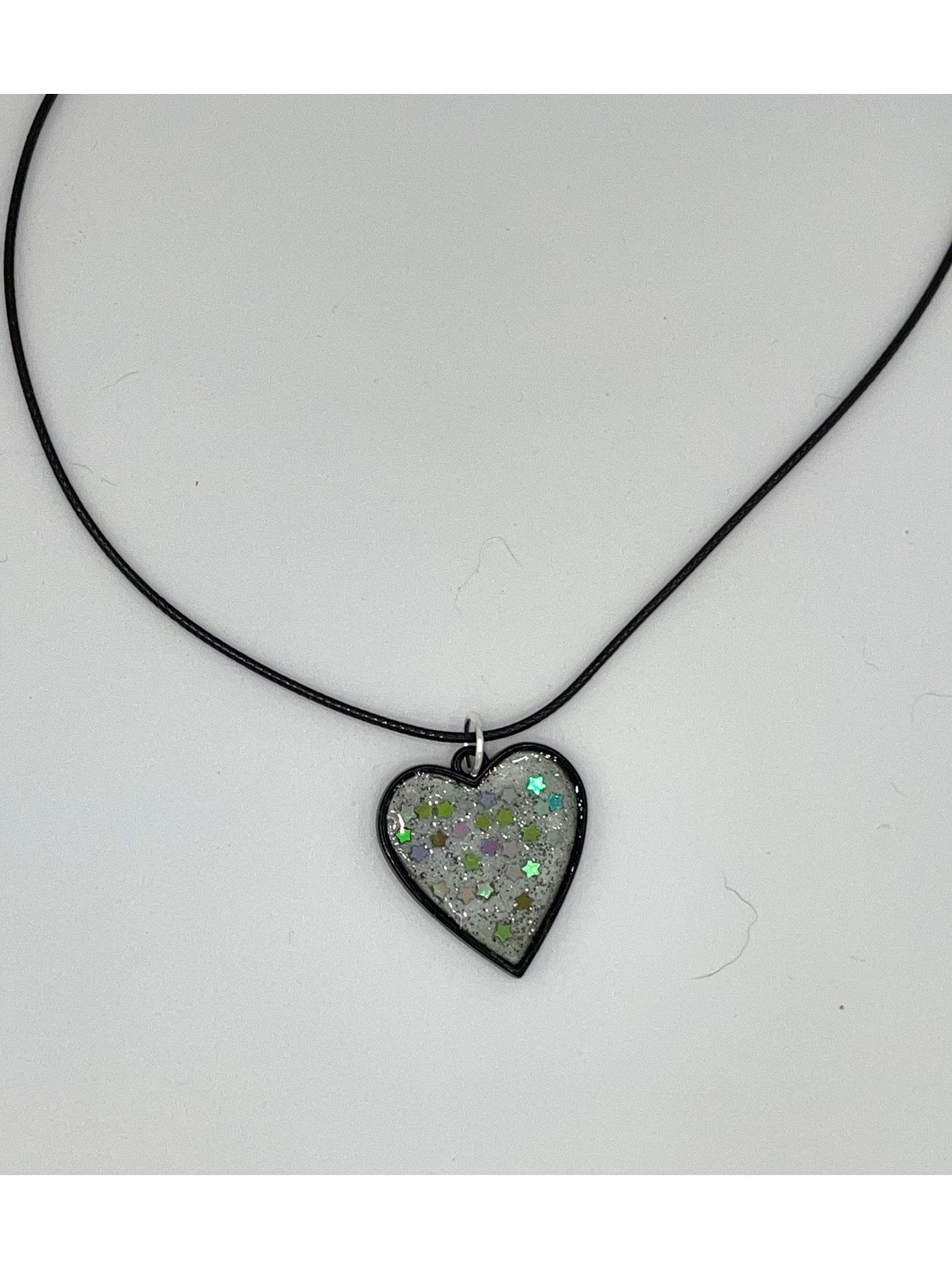 Open-Bezel Pendant - Stars