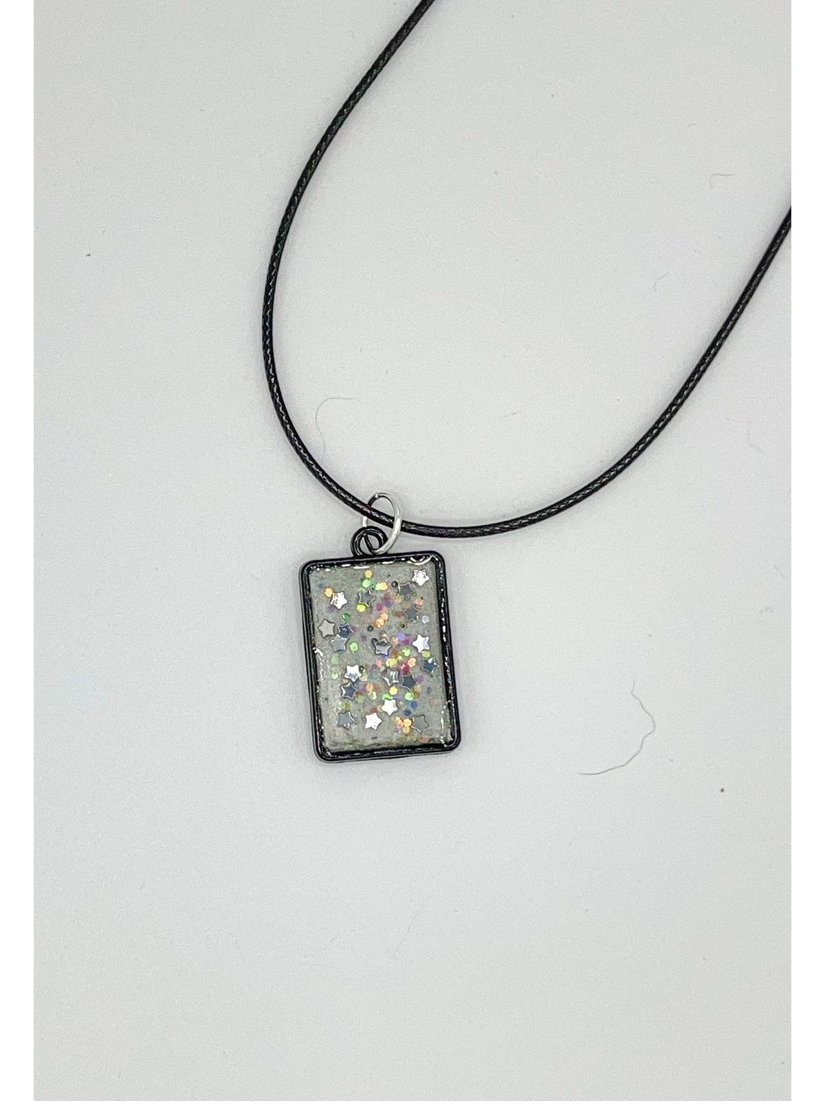 Open-Bezel Pendant - Stars